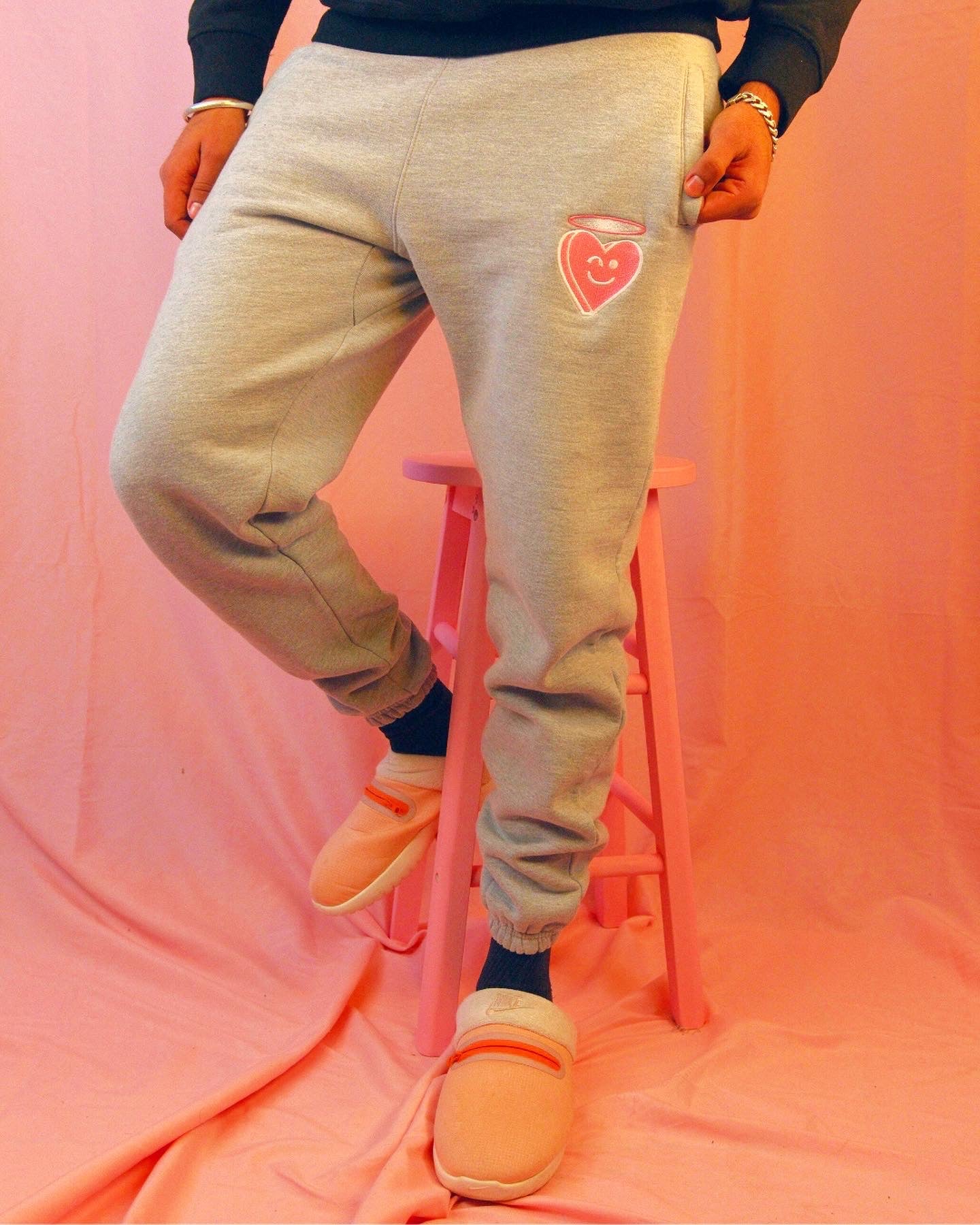 COZY SWEATS GREY